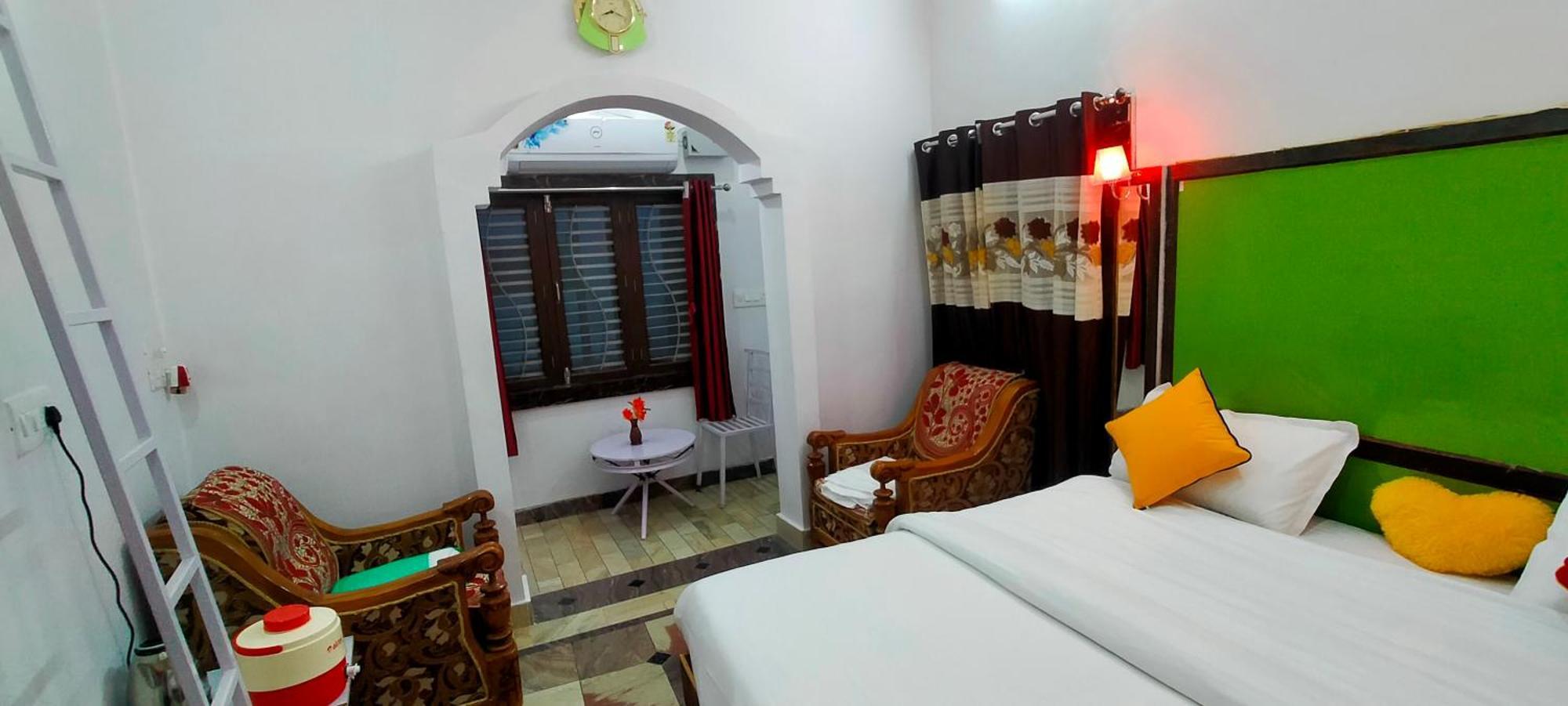 Eastern Gate Homestay Khajurāho المظهر الخارجي الصورة