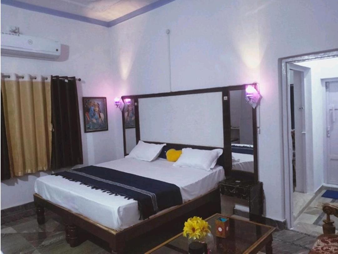 Eastern Gate Homestay Khajurāho المظهر الخارجي الصورة